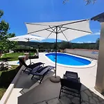 One Bedroom With Terrace A1 Apartment *