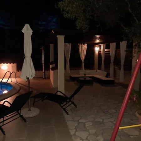 One Bedroom With Terrace A1