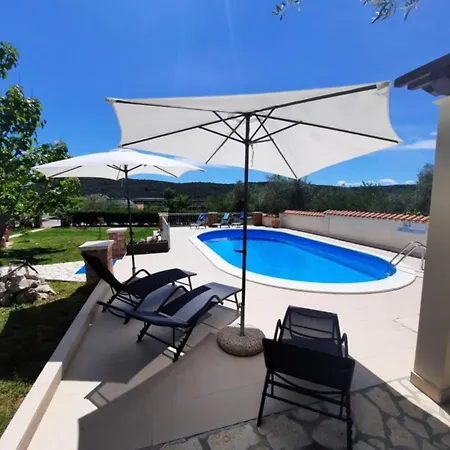 One Bedroom With Terrace A1 Kampor