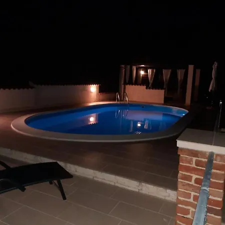 One Bedroom With Terrace A1 *