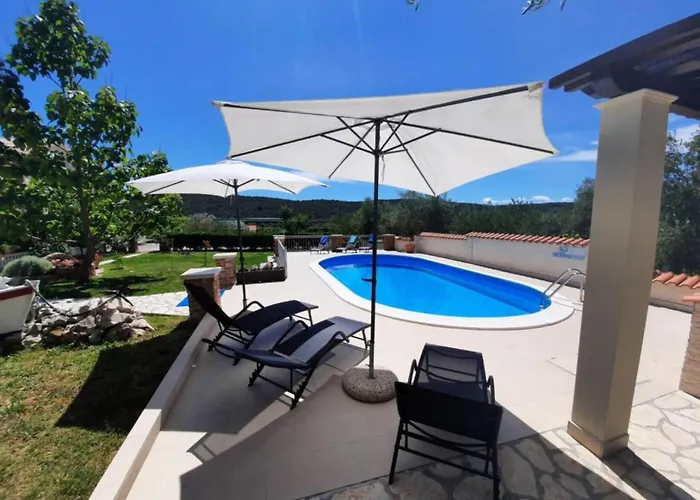 One Bedroom With Terrace A1 Apartament *